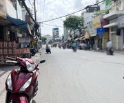 1825 Xe gia đình còn mới đến 99%