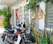 1861 Xe gia đình còn mới đến 99%