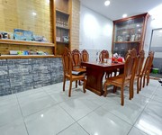 1048 Xe gia đình còn mới đến 99%