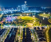 1844 Xe gia đình còn mới đến 99%