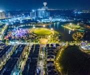 1845 Xe gia đình còn mới đến 99%