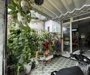 2272 Xe gia đình còn mới đến 99%