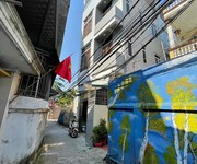 1630 Xe gia đình còn mới đến 99%