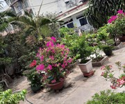 1566 Xe gia đình còn mới đến 99%