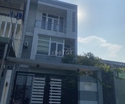 2084 Xe gia đình còn mới đến 99%