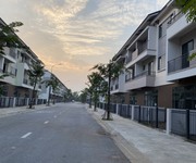3433 Xe gia đình còn mới đến 99%