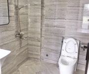 2305 Xe gia đình còn mới đến 99%