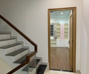 2823 Xe gia đình còn mới đến 99%