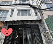 2728 Xe gia đình còn mới đến 99%
