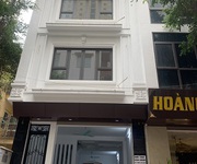 2853 Xe gia đình còn mới đến 99%