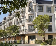 2774 Xe gia đình còn mới đến 99%