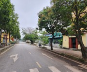 2313 Xe gia đình còn mới đến 99%