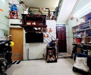 2826 Xe gia đình còn mới đến 99%