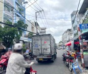 4092 Xe gia đình còn mới đến 99%