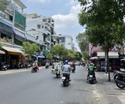 3903 Xe gia đình còn mới đến 99%