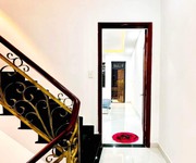 4087 Xe gia đình còn mới đến 99%