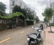1 Chinh chủ bán đat khu phan lô đung 12 m thạnh xuaam 52 q12  dt 4.54 x11 gia 2ty9 thuong lượng