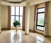 1 Bán nhà cầu giấy-trung kính to, lô góc 17m mặt tiền, dt 68m x 4 tầng, phân lô ôtô tránh, kd vp, 24
