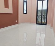 4 1 căn ra mặt tiền trần bình trọng 58m2  nhà lô góc 2mặt hẻm  3tầng