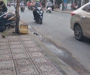 3 Nhà mặt tiền lê văn lương 2pn tiện vừa kd và ở