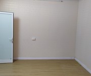 7 Cho thuê căn hộ tầng 3 tập thể Vĩnh Hồ  nhà mới sửa sạch đẹp khang trang  mặt phố Thái Thịnh