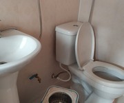 Cho thuê căn hộ tầng 3 tập thể Vĩnh Hồ  nhà mới sửa sạch đẹp khang trang  mặt phố Thái Thịnh