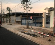 1 Còn 1 lô 300m nằm ngay trung tâm bán nhanh cho ai có thiện chí mua