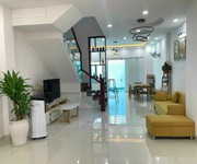 Nhà 3 tầng mới đẹp KĐT Hà Quang - TP Nha Trang sổ hồng hoàn công chỉ 6,5 tỷ