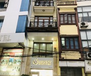 Cho thuê nhà số 132 mặt phố Nguyễn Hy Quang,P.Ô Chợ Dừa, Đống Đa,87m2x3 tầng,có thang máy