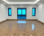 2 Bán nhà cạnh vinhome trần duy hưng. 66m2 8 tầng thang máy. cách phố 10m. kinh doanh văn phòng, spa.