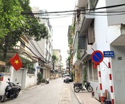 Cho thuê nhà ngõ 102 thông 82 Hoàng Đạo Thành, Kim Giang. DT.190m2xd:65m2x3 tầng. 5tr