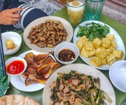 4 Sang nhượng 50 cổ phần quán bia hơi