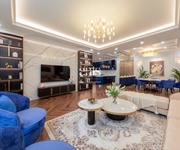 2 Cần bán căn chung cư vị trí trung tâm Thanh Xuân, với giá hấp dẫn chỉ 3.9 tỷ.