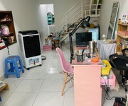 Bán nhà cấp 4 có lửng hẻm Trần Quý cáp - phường phương Sài - Nha trang Nhà : 1 phòng ngủ 1 vệ sinh -