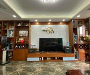 Hàng hiếm  bán nhà đỗ đức dục, 46m2, chủ cần tiền để xoay vòng vốn trong công việc nên cần bán nhà