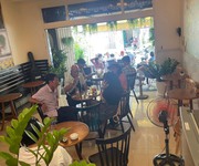 2 Cần sang nhượng lại quán cafe địa chỉ  đường 81, phường tân quy, quận 7