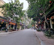 3 Bán siêu biệt thự làng quốc tế thăng long, cầu giấy. 200m2x4  mt8m  giá 43 tỷ. phương