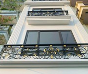 Bán nhà phố đỗ quang, hoàng ngân 65m2, 7 tầng, thang máy, 2 thoáng, view hồ, ô tô tránh, kd