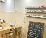 2 Cần sang nhượng tiệm nail khu vực quận 10 đường đào duy từ. khu vực trường đại học đông đúc