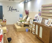 1 Cần sang nhượng tiệm nail khu vực quận 10 đường đào duy từ. khu vực trường đại học đông đúc