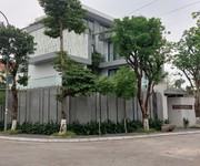 1 Hính chủ cần bán gấp biệt thự khu ĐT Hà Phong - Hoàn thiện theo phong cách hiện đại.