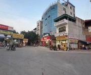 Cần bán nhà địa chỉ: quận long biên hà nội