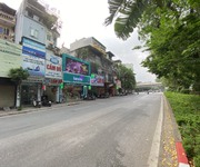1 Cần cho thuê mặt bằng kinh doanh có vị trí đẹp ở mặt đường Láng Thượng