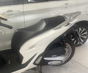 1 Chính chủ cần bán xe do chuẩn bị định cư nước ngoài
