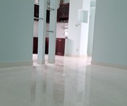 Cho thuê căn hộ 2 phòng ngủ60m2 có nội thất cơ bản - gần linh xuân sóng thần