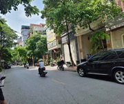 1 Cho thuê MP Đặng thùy trâm 6 tầng, thang máy sịn làm trung tâm tiếng, thẩm mỹ viện
