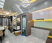 2 Nhà đẹp giá rẻ pháp lý rõ ràng, 4x20, ngay trung tâm chợ, mỹ hạnh nam
