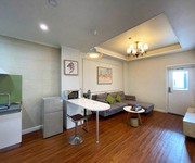  mình có tòa gồm 10 apartmnet cho  thuê