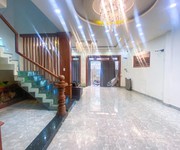 3 Giải quyết công việc cần bán gấp nhà lô góc bà hom quận 6 150m2