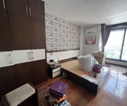 5 Cho thuê nhà mặt phố Nguyễn Công Hoan, Ba Đình, Hà Nội, 2 mặt tiền trước sau, oto tránh đỗ thoải mái